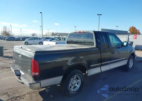 1998 Ford F-150 Lariat/Standard/Xl/Xlt z USA, uszkodzony, nr VIN 1FTZX1763WKB73768